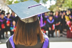 Read more about the article Lying About Qualifications – Prison Time for Employees on the Horizon