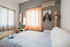Read more about the article What You Should Know About Airbnb and Tax